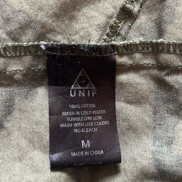 UNIF cropped camo why are we yelling tiger jacket size medium - Picture 4 of 5